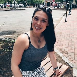 Meet your Posher, Brianna